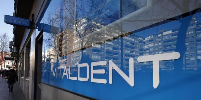 Incautan un avión y 36 coches de lujo en la operación contra la cúpula de Vitaldent Incautan un avión y 36 coches de lujo en la operación contra la cúpula de Vitaldent