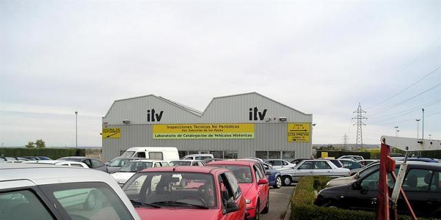 Los centros de ITV de Madrid rechazaron en 2015 más de 350.000 vehículos