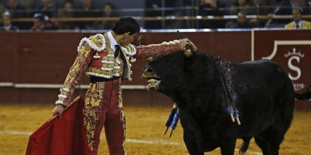 David Mora se reencuentra con el triunfo y Fortes no pierde el valor