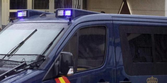Detenidos dos atracadores minutos después de asaltar una farmacia en Madrid