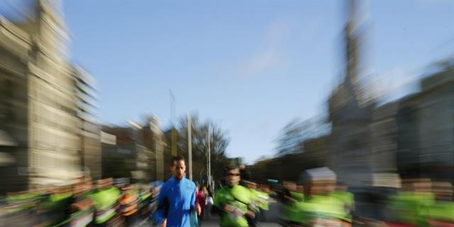Unas 10.000 personas corren contra el cáncer por el paseo de la Castellana