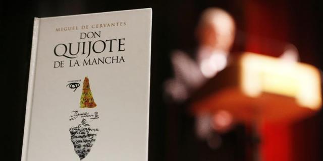 Las Rozas acoge una exposición de libros y objetos vinculados al Quijote