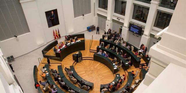 El IBI a la Iglesia no se debate en el pleno ciudadano por ausencia de sus promotores