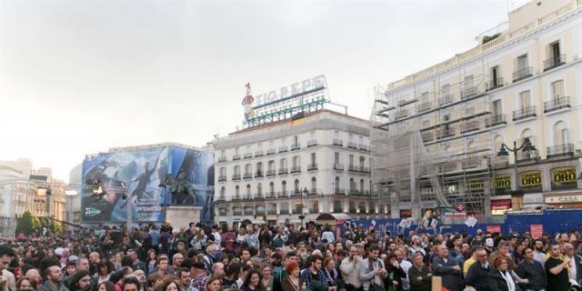 La Puerta del Sol se volvió a llenar de indignados el 15M