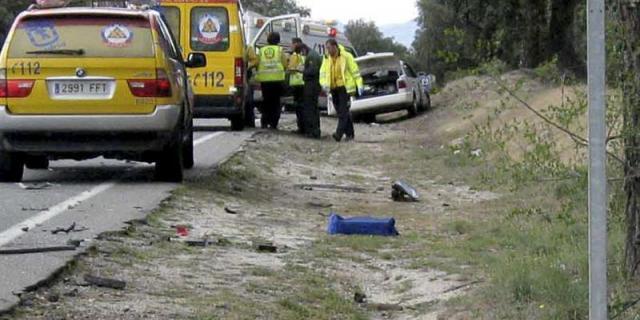 Fallece un anciano tras chocar contra un árbol en la carretera de El Pardo