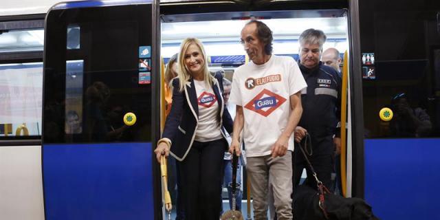 Los perros podrán viajar en Metro de Madrid