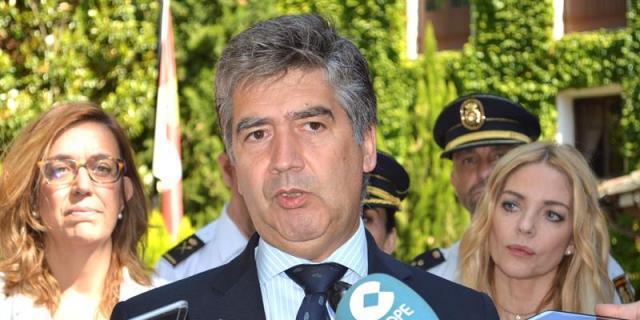 Cosidó reclama a Ahora Madrid condenar la violencia de Distrito 14