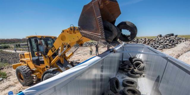 Seseña estará limpia de neumáticos en 4 o 5 meses