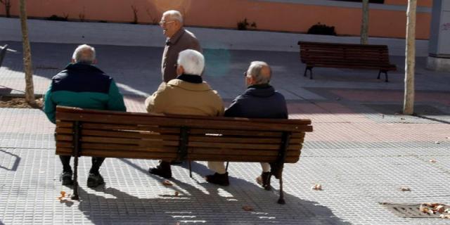 Pozuelo subvenciona la totalidad del Abono anual para mayores sin recursos