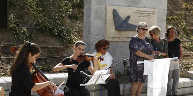 Las víctimas de Spanair, esperanzadas, piden valentía a los jueces ocho años después