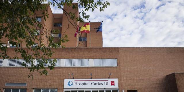 El sanitario ingresado no padece fiebre hemorrágica