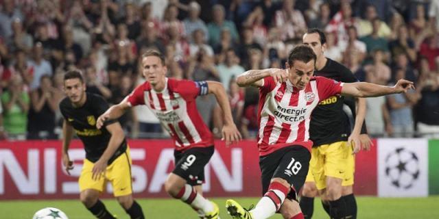 Saúl y Oblak doblegan al PSV en el inicio de la Liga de Campeones