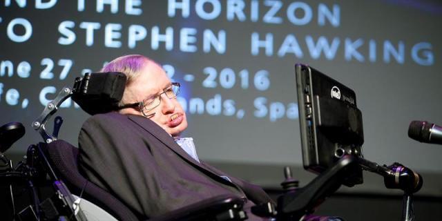 Stephen Hawking, invitado del nuevo