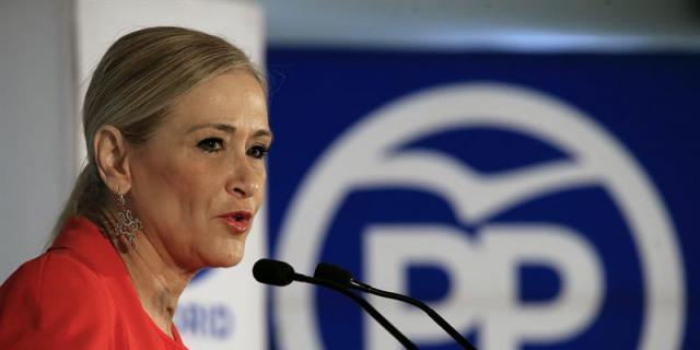 Cifuentes defiende que haya gobierno a pesar de una futura mejora del PP en las elecciones