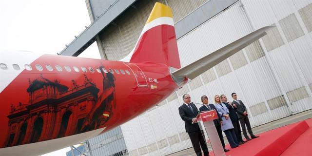Iberia verá en algún momento cómo competir con vuelos largos de las low cost