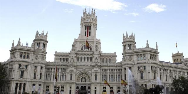 Aguirre y Causapié denuncian la ‘excesiva’ contratación de eventuales 