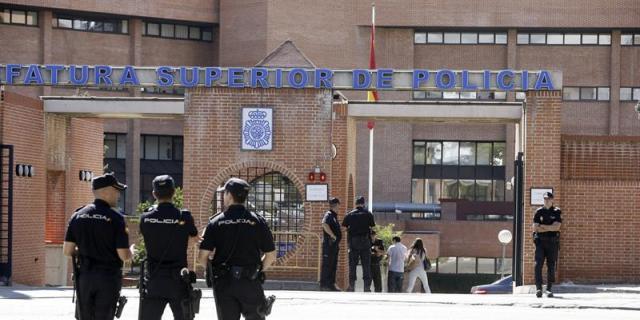 La Policía expone objetos de valor robados en casas para encontrar a sus dueños