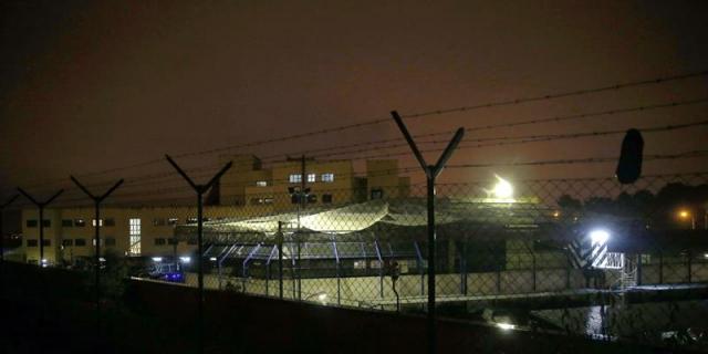 Cuatro huidos del CIE de Aluche detenidos al intentar robar en un supermercado