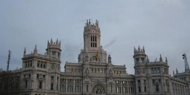Subvenciones en el Ayuntamiento de Madrid: a dedo y por concurso a partes iguales