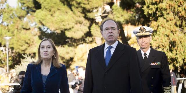 Pastor avisa de que no se puede cambiar la Constitución para que sea solo de algunos