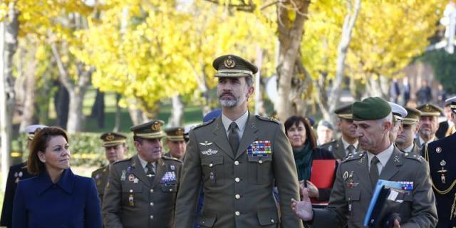 El Rey visita el mando de operaciones militares de Retamares