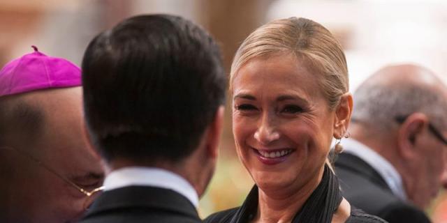 Cifuentes espera que Fomento encuentre una solución conjunta para todas las autopistas de peaje