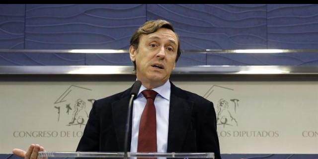 Rafael Hernando critica las medidas anticontaminación de Ahora Madrid