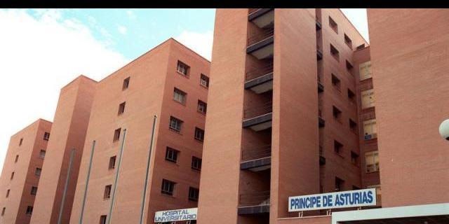 La UCI del Hospital de Alcalá se abre a la música en directo