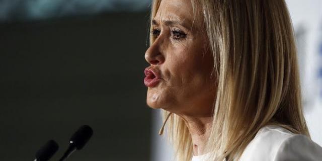 Cifuentes agradece el apoyo de Cospedal, que ve normal su enmienda para el congreso del PP