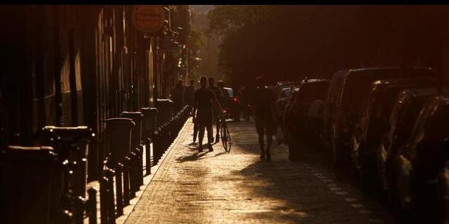 Las calles de la Palma y San Vicente Ferrer serán este año 'semipeatonales'