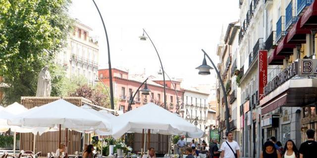 Los vecinos del distrito Centro piden que no se instalen más terrazas en la zona