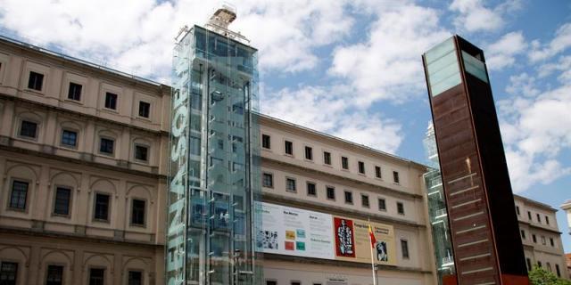 El Reina Sofía compra en ARCO 18 obras de 11 artistas por 389.200 euros