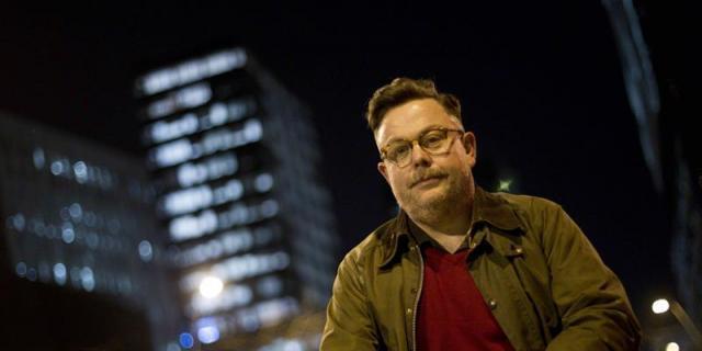 Miqui Puig vuelve con el "pop de alguien con 48 años"