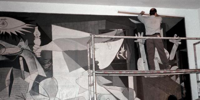 Borja-Villel: "El 'Guernica' no se restaurará"