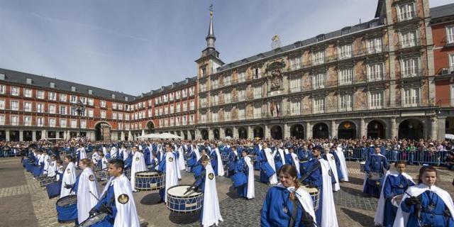 Los tambores de los nazarenos de Jesús de la Humildad cierran la Semana Santa