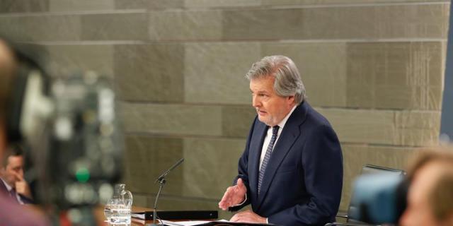 Méndez de Vigo inaugura un gimnasio que abre un "nuevo capítulo" en Boadilla