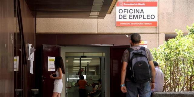 Descienden en Madrid los hogares con todos sus miembros en paro