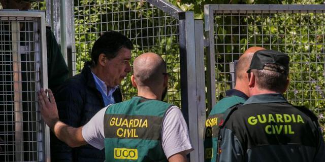 La Fiscalía Anticorrupción apunta que González pidió ayuda para tener impunidad