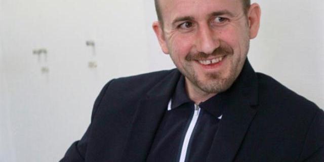 Martín Giraldo: "Hay un hartazgo de arte conceptual, la gente busca emoción"