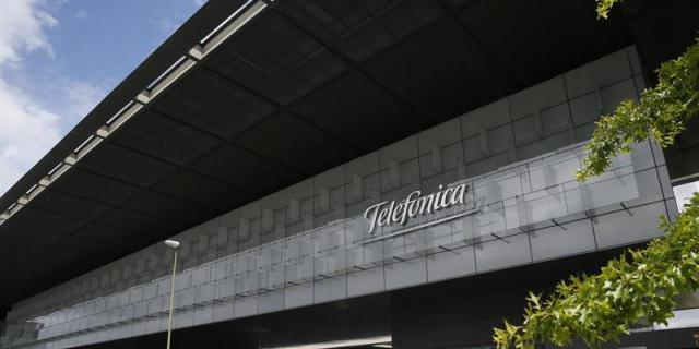 Facua denuncia el aumento de hasta 200 % en las tarifas publicitadas de fibra óptica