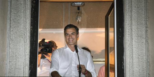 Sánchez recupera el liderazgo del PSOE siete meses después de su dimisión