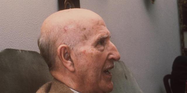 Instan a la Comunidad a convertir en BIC los archivos de Vicente Aleixandre