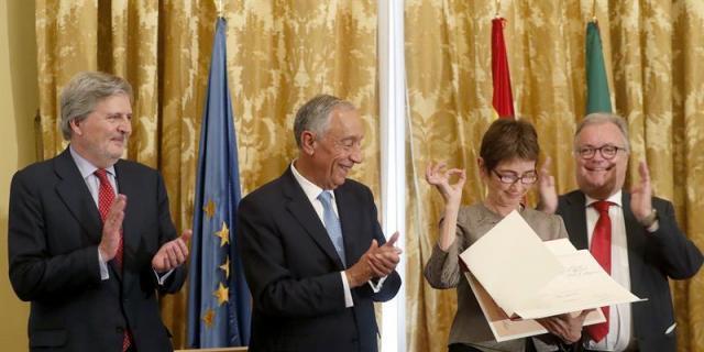 Pilar del Río, viuda de José Saramago, recibe el premio Luso-Español de Arte y Cultura 2016