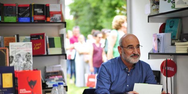 Fernando Aramburu, la "locura" de la Feria del Libro