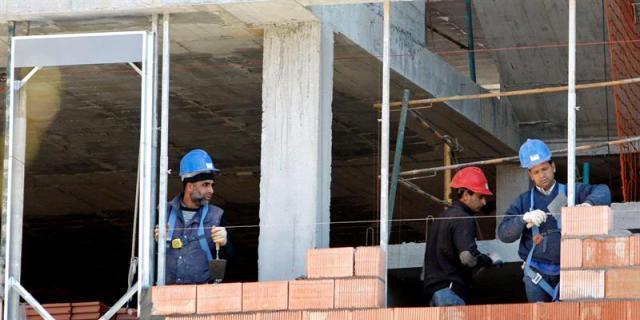 La compraventa de viviendas cayó un 0,8 % en abril en Madrid