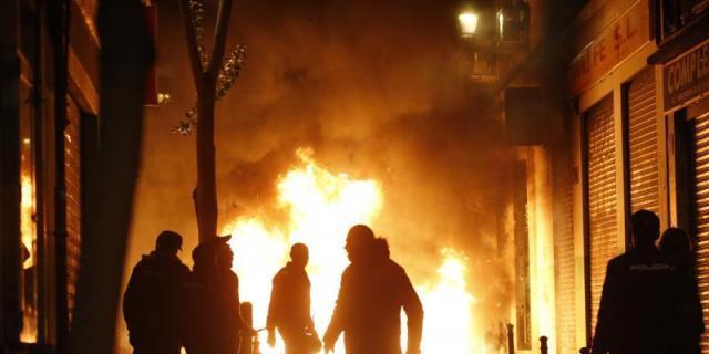Los disturbios en Lavapiés causaron daños por valor de 50.000 euros