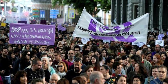 La Policía remite al juzgado la publicación de datos de la víctima de la Manada