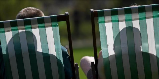 Hamacódromo en Móstoles para reivindicar el derecho a la pereza