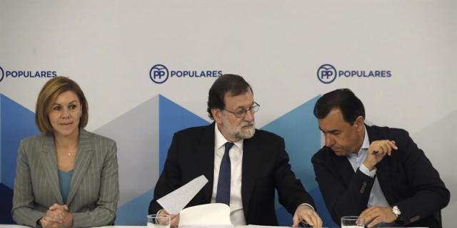 Rajoy reúne a la cúpula del PP para ratificar los nombramientos en el PP de Madrid