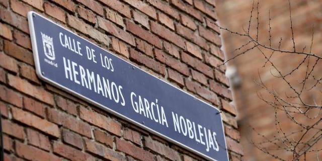 Una jueza obliga a mantener el nombre de la calle de los Hermanos García Noblejas en Madrid